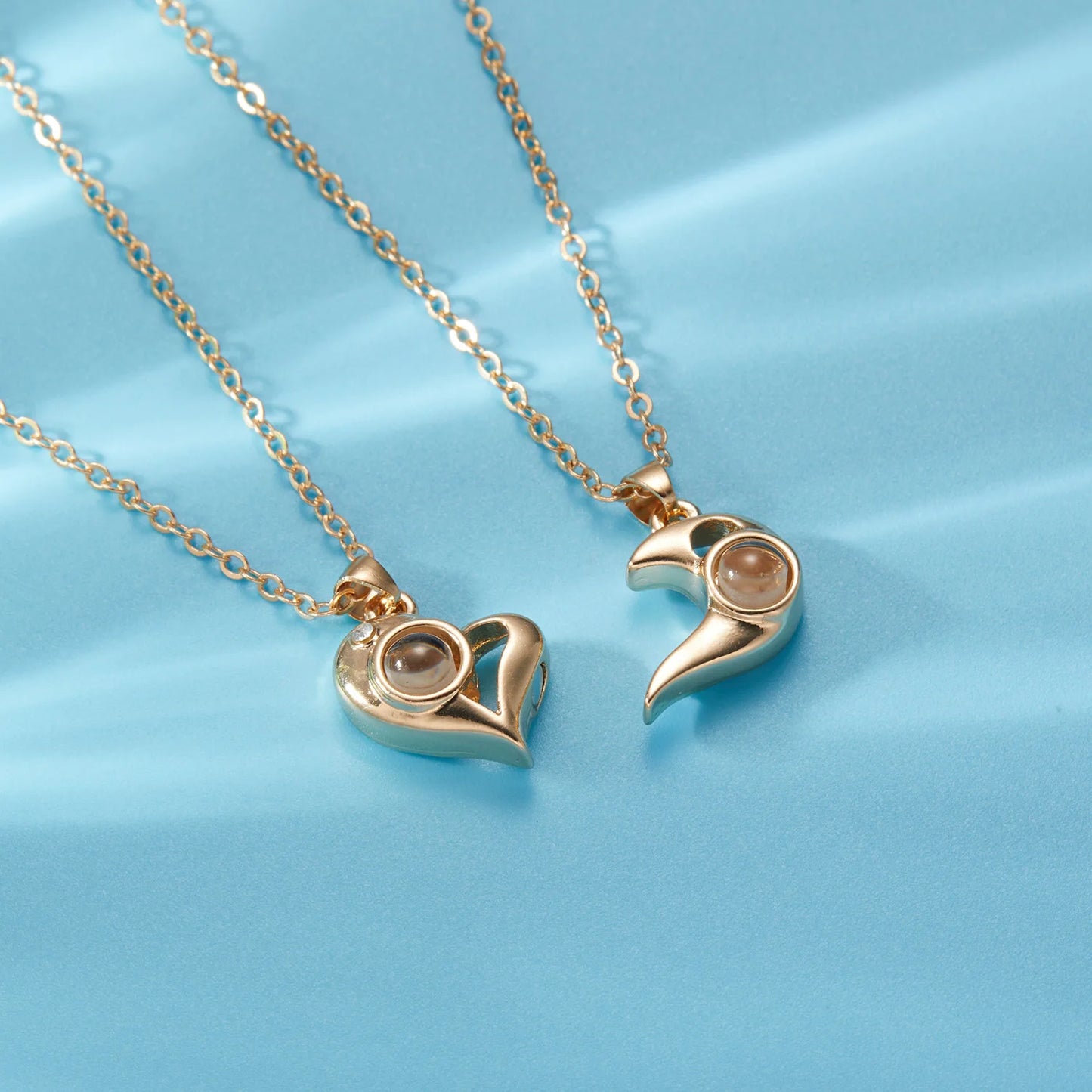 2Pc Magnetic Couple Necklace Set Distance Heart Matching Projection Pendent 100 Languages I Love You Lovers Necklace Jewelry - Lovaki