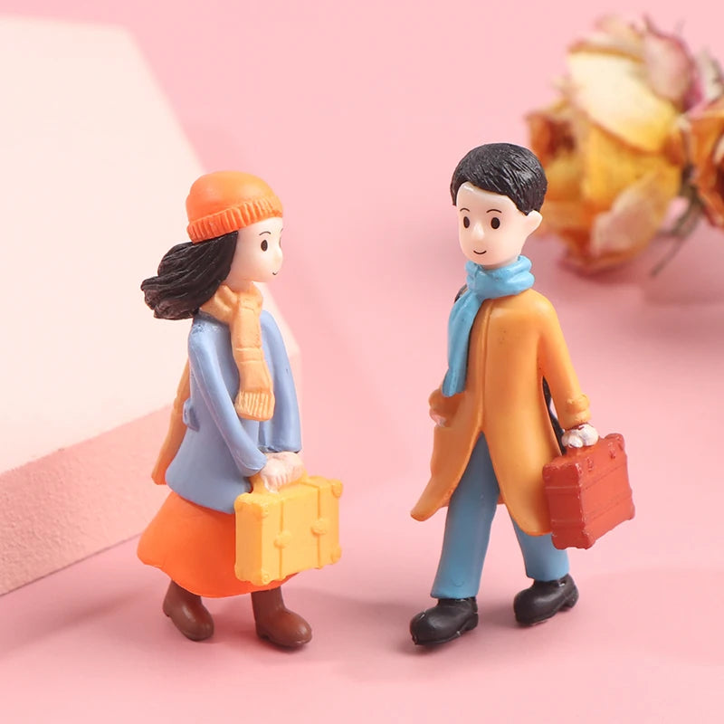 1Set Mini Cute Figurines Miniature Couple Accessories For Lover Wedding Gift Miniature Landscape Ornaments Doll House Decoration - Lovaki