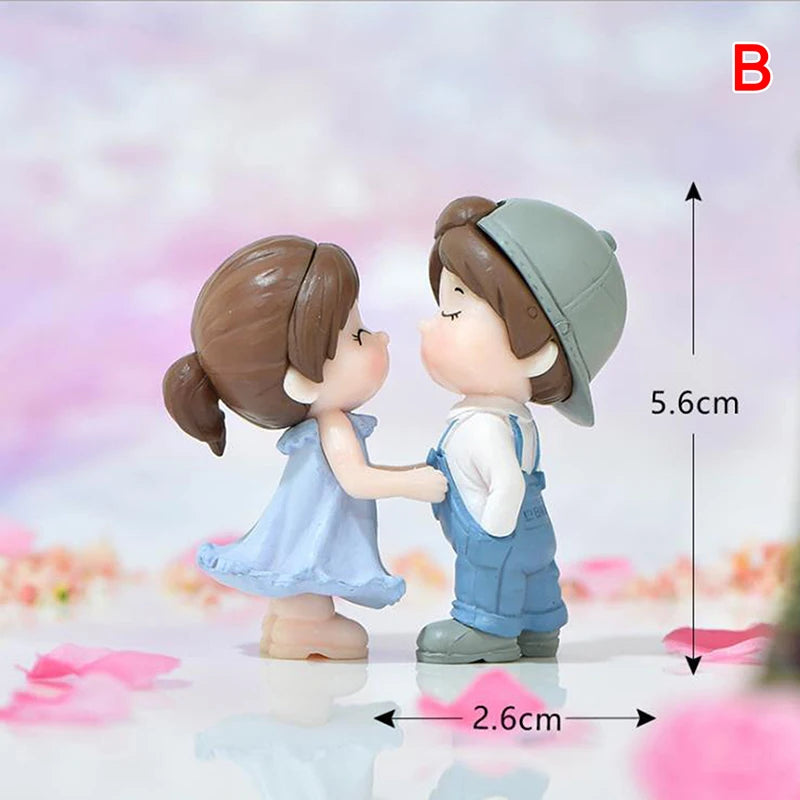 1Set Mini Cute Figurines Miniature Couple Accessories For Lover Wedding Gift Miniature Landscape Ornaments Doll House Decoration - Lovaki